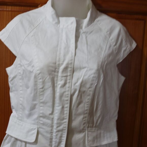 Kenneth Cole NY White Cap Sleeve Peplum Blouse 6 - Picture 3 of 13